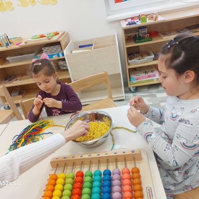 Bubamare i pčele u odgojnoj skupini Žirafe